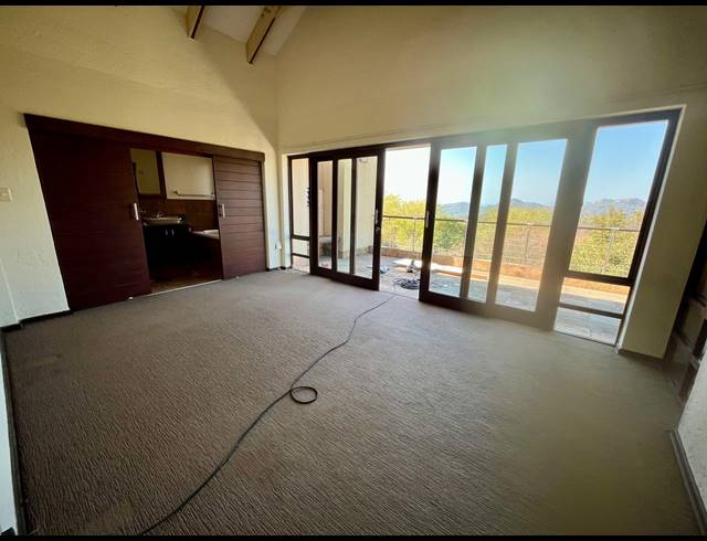 3 BEDROOM HOUSE TO LET IN SONHEUWEL EXT 1